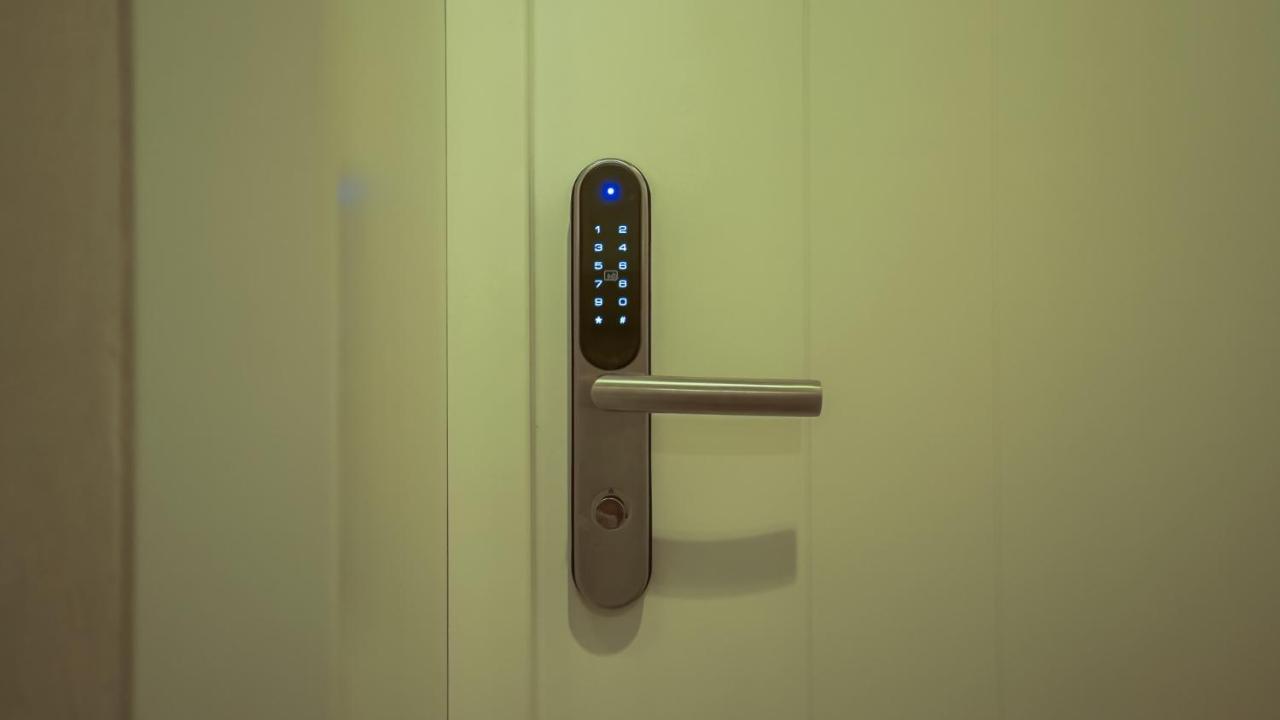 Zoom Rooms 브라쇼브 외부 사진